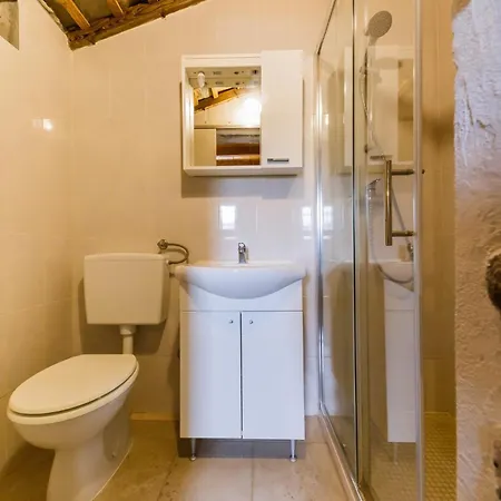 Gance In Gustirna Marina