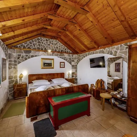 Holiday home Gance In Gustirna Marina