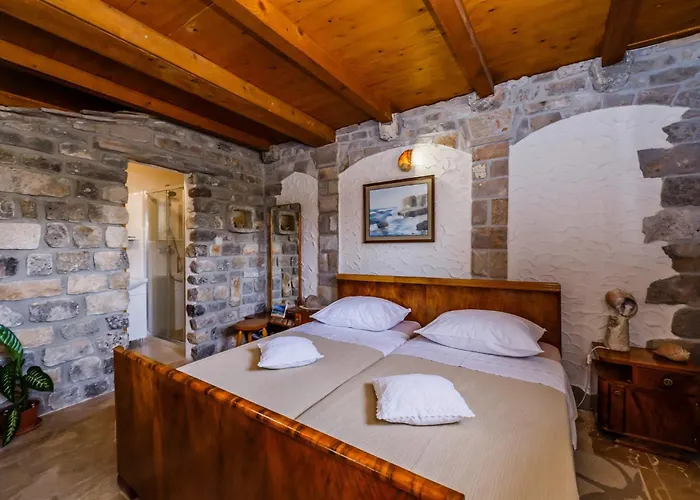 Gance In Gustirna Feriehus