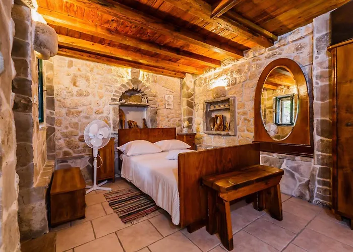 Gance In Gustirna Marina