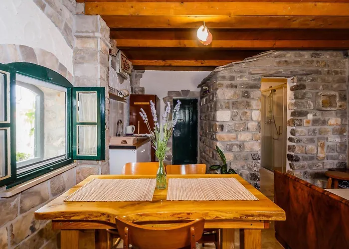 Gance In Gustirna Feriehus