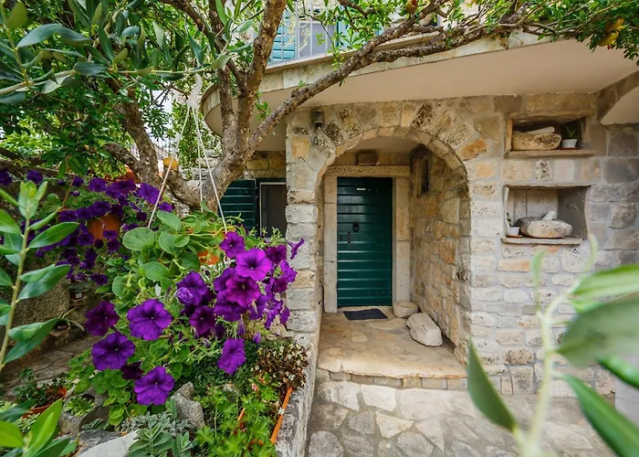 Gance In Gustirna Feriehus *