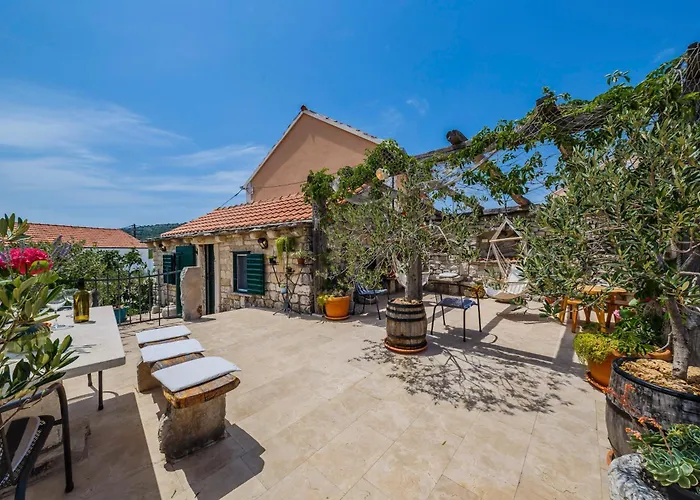 Gance In Gustirna Feriehus *